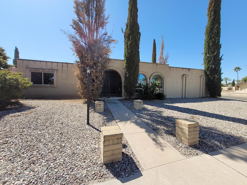 1st image of 9000 E Calle Bolivar