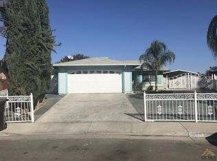 208 Caroline Ln, Shafter, CA 93263