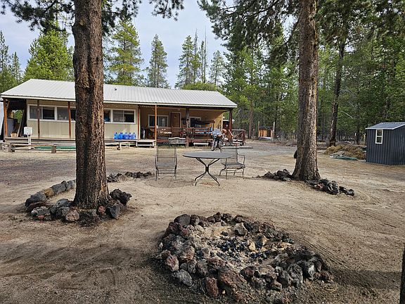 3rd image of 15696 Rim Dr