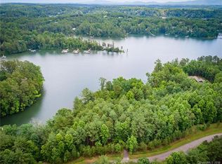 1553 Old Dry Creek Rd, Morganton, NC 28655