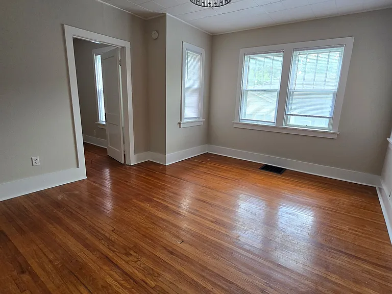1005 Washington St #A — Photo 3