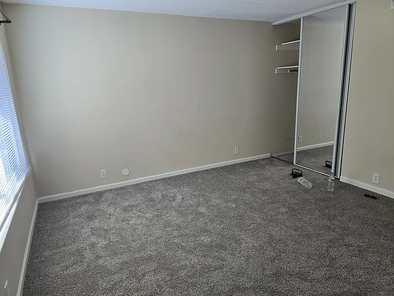 735 Palomino Dr #2 — Photo 4