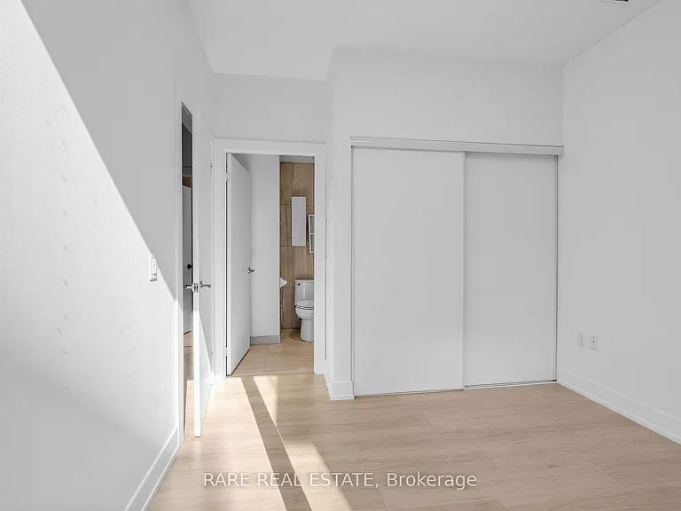 99 Broadway Ave #105 — Photo 13