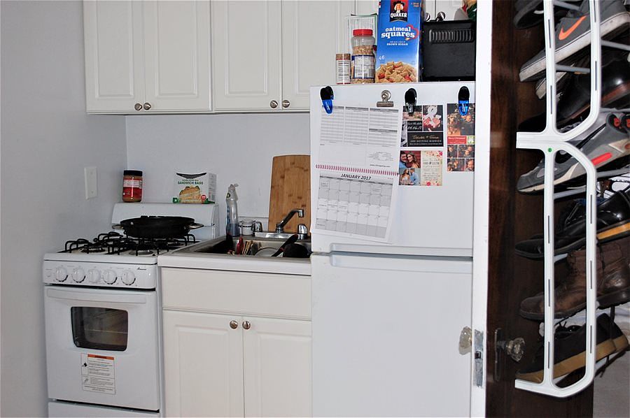 2nd image of 6714 N Northwest Hwy APT 304