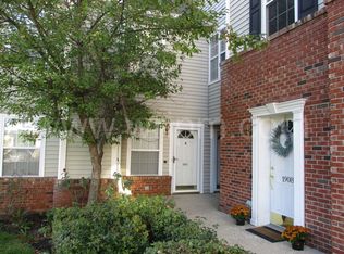 1902 Ridgeview Ct, Parlin, NJ 08859