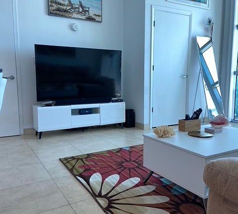 4th image of 3301 NE 1st Ave APT H2303