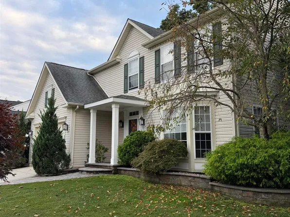 34 Crossing Dr, Linwood, NJ 08221