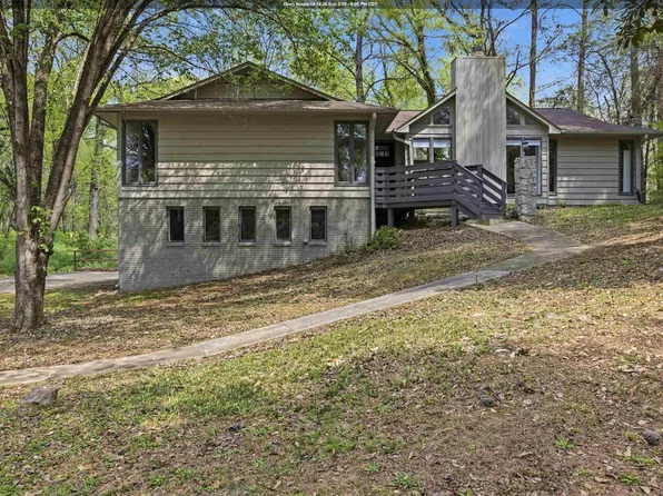 1973 Chandaway Dr, Pelham, AL 35124