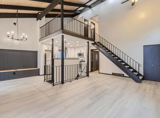 3475 Pilgrim Ln N, Plymouth, MN 55441