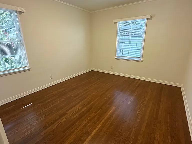 127 Stonehaven Way — Photo 10