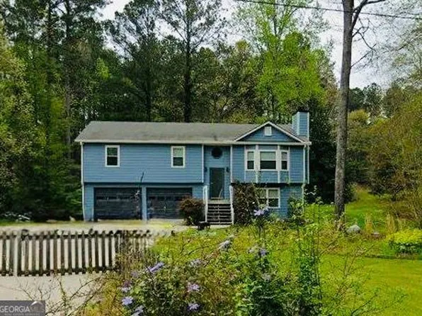 2035 Primrose Ln, Loganville, GA 30052