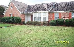 1st image of 6703 Ross Manor Dr