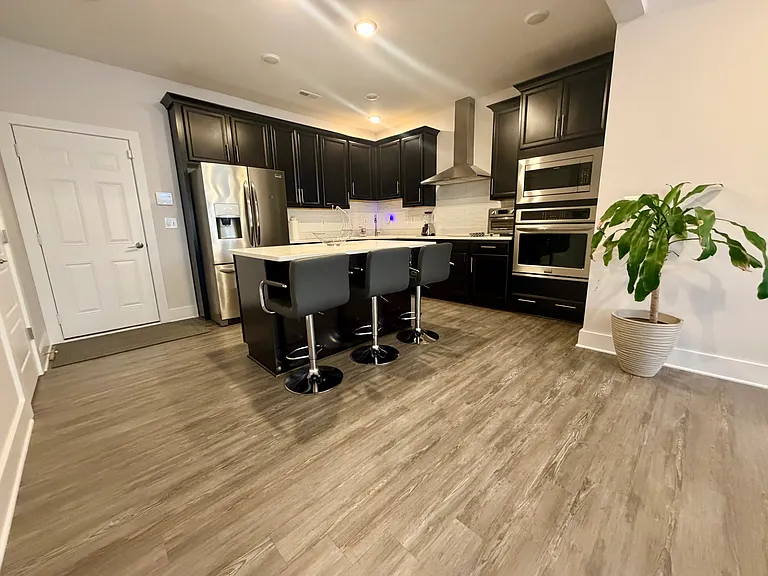 4353 Saunders Station Loop #A — Photo 9