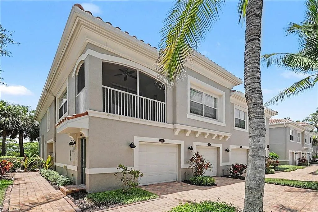 Mirasol At Coconut Point — Photo 1