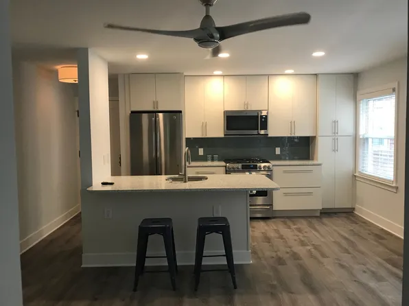 4559 Macarthur Blvd NW APT 202, Washington, DC 20007