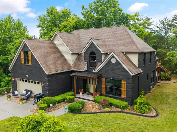 704 Blue Dun Ct, Pigeon Forge, TN 37863