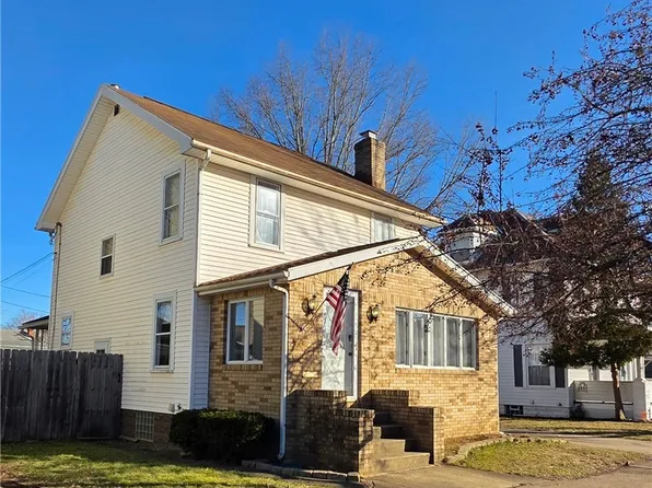 237 7th St NW, New Philadelphia, OH 44663