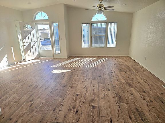 4th image of 2054 N Thornton Rd #187