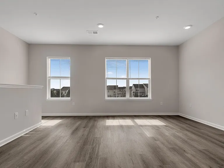 33 Wildflower Ln — Photo 19