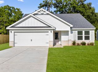 6304 Annie Cv, Ocean Springs, MS 39564