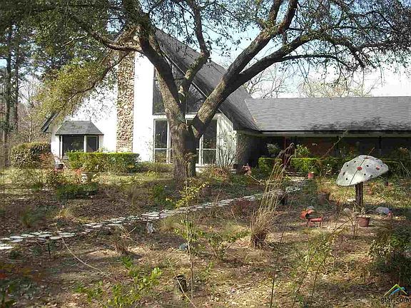 2nd image of 319 County Road 4111
