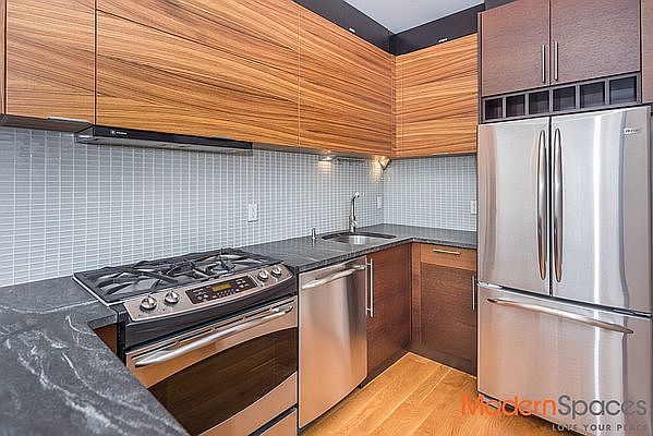 1st image of 1124 31st Ave APT 16C