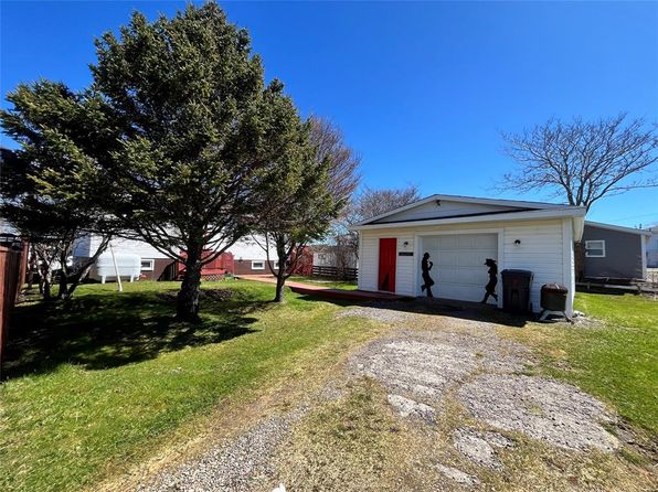 19 Temple Street, Fortune, NL A0E1PO
