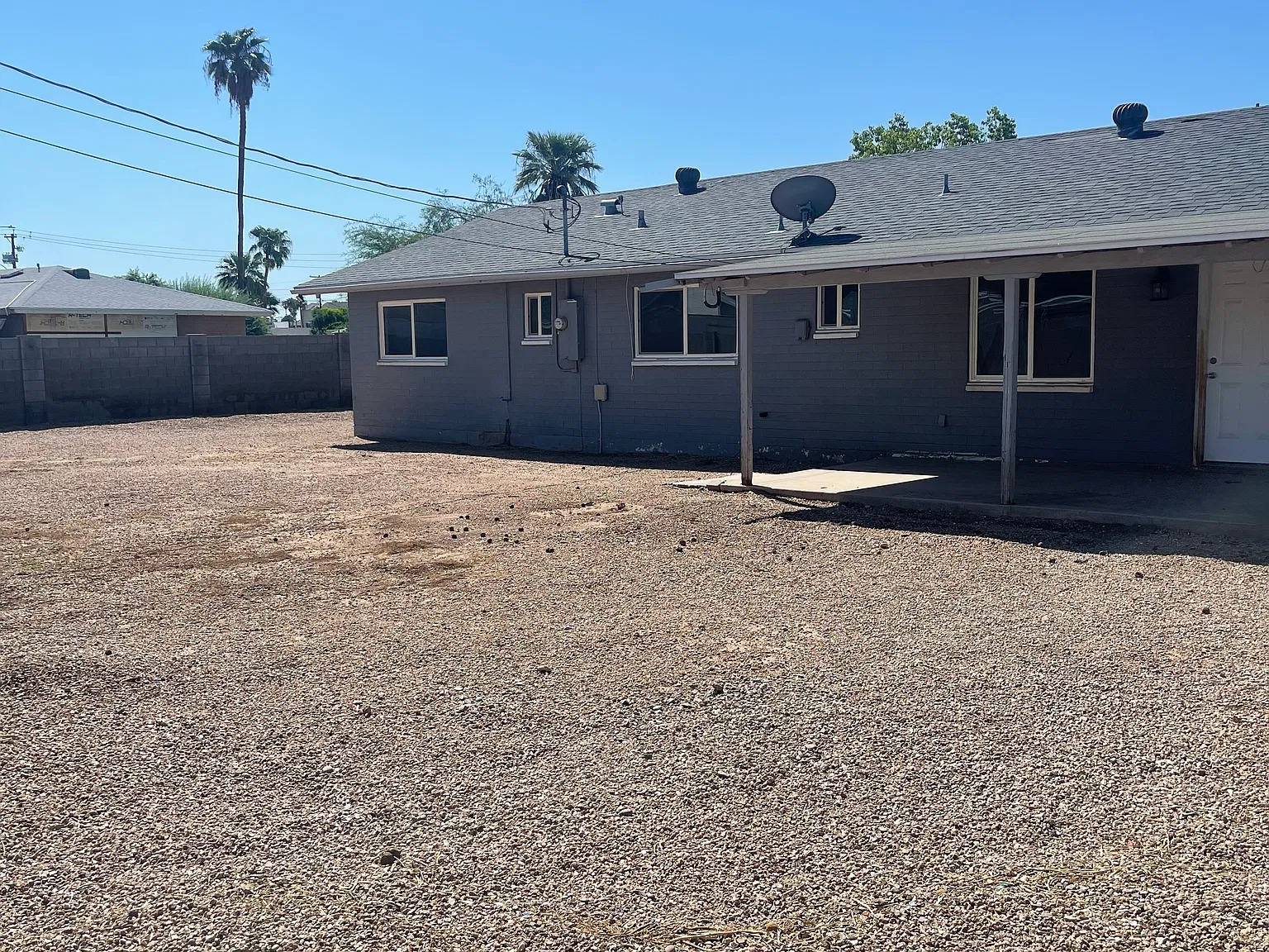 3 bed, 1300 sqft, $2,200 — Photo 4