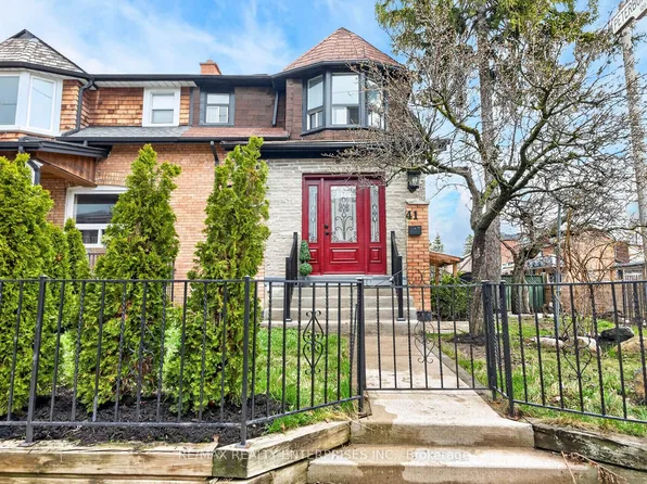 41 Greenlaw Ave, Toronto, ON M6H 3V7
