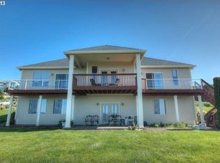 176 Varsity Rd, Kalama, WA 98625