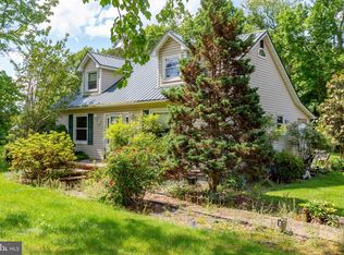 19528 Anderson Mill Rd, Beaverdam, VA 23015