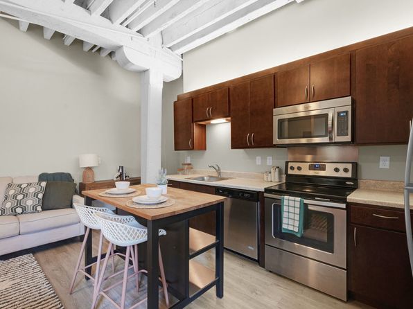 756 N 4th St APT 405