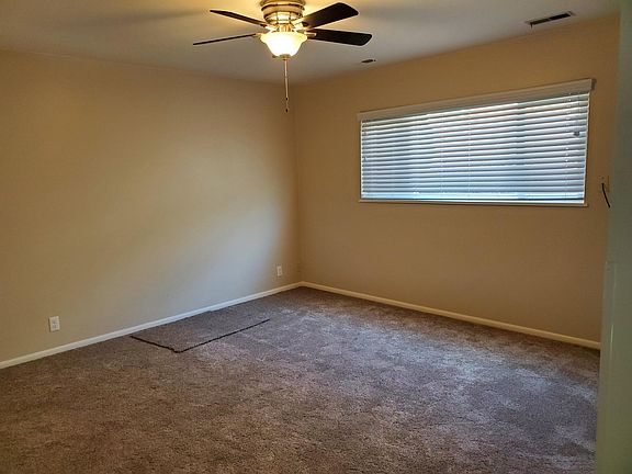 2nd image of 1043 S 800 E #4