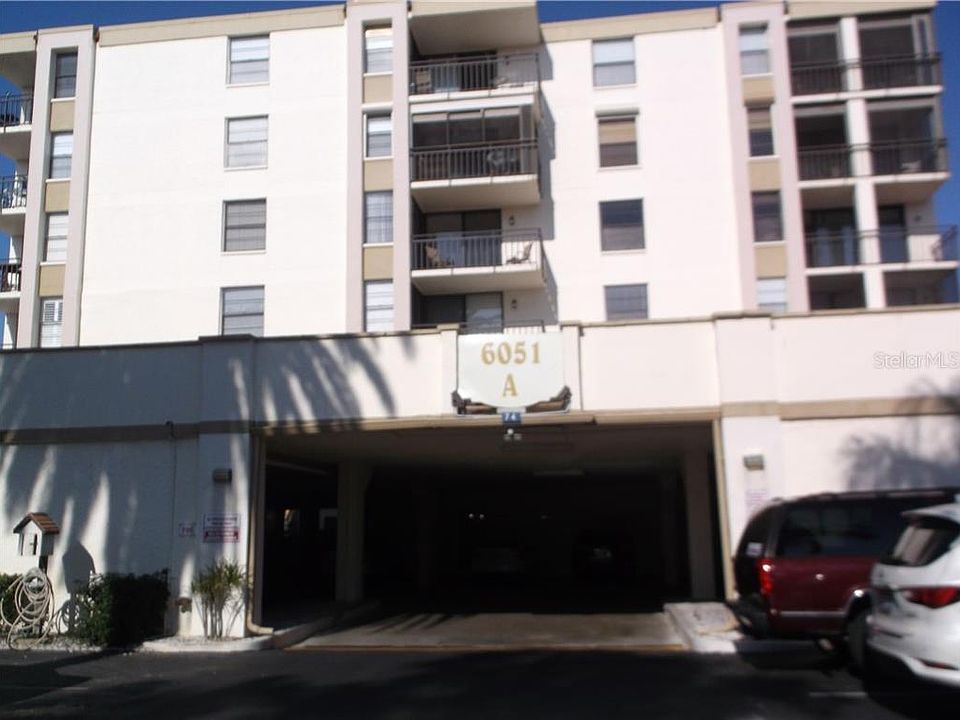 1st image of 6051 Sun Blvd #408A