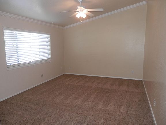 4th image of 627 E Dora Cir