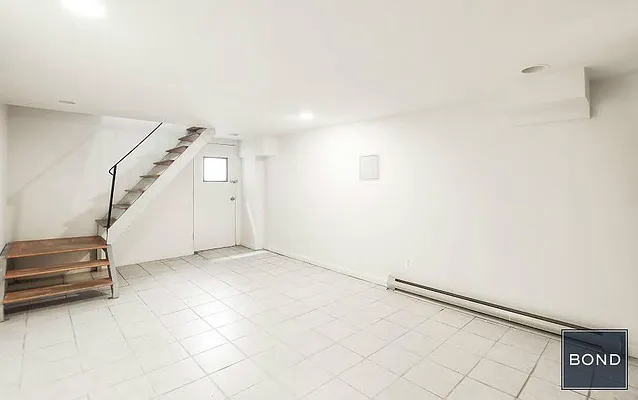 Rented by Bond New York | media 10