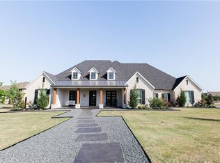 7 Sheffield Ct, Heath, TX 75032