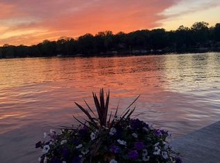 5808 Browns Lake Rd, Jackson, MI 49203