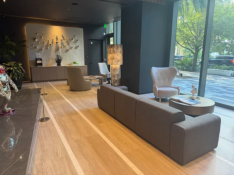 500 NE 2nd Ave #A — Photo 14