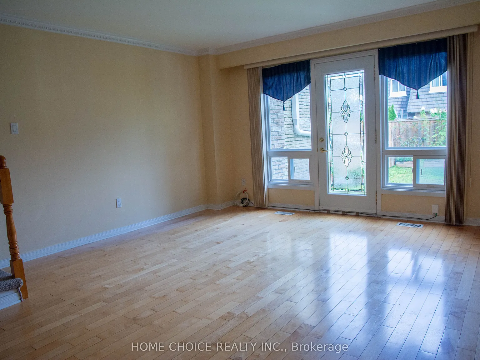5 bed, $3,800 — Photo 4