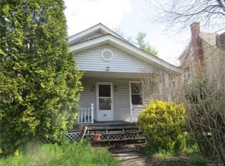 10 Eagle Valley Rd, Sloatsburg, NY 10974