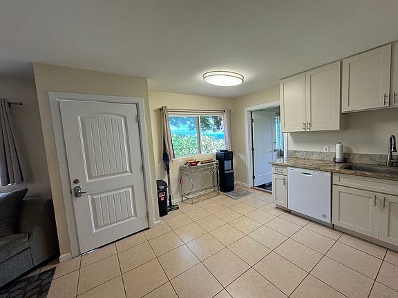 3rd image of 125 Ala Hoku Pl Unit 2