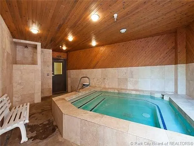 1940 Prospector Ave #221 — Photo 8
