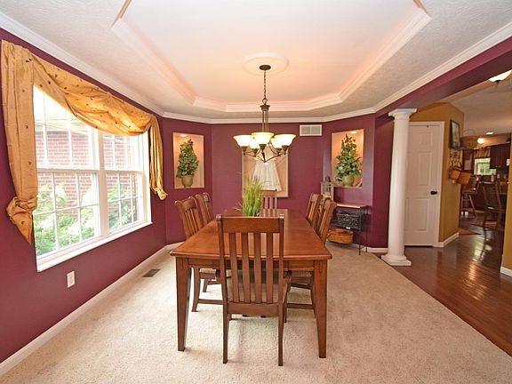 3rd image of 5807 Dantawood Ln