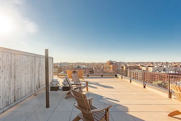 Rented by MySpaceNYC | media 28