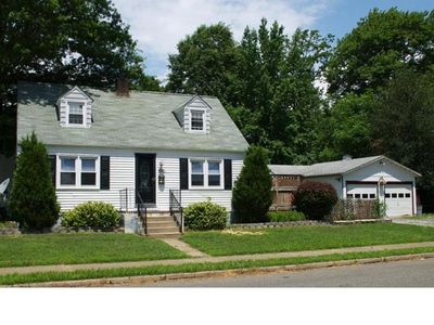 100 Barnsley Ave, Morrisville, PA, 19067