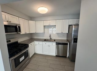 8545 Arnold St #2, River Grove, IL 60171