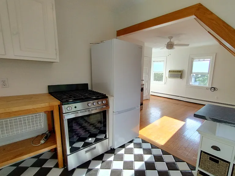153 Ivy St #3 — Photo 10
