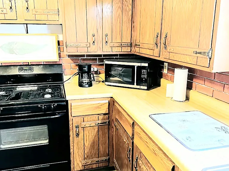 2981 Fall River Rd #1 — Photo 14