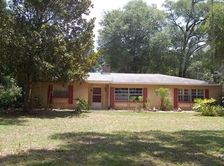 5595 New Jersey Ave, De Leon Springs, FL 32130